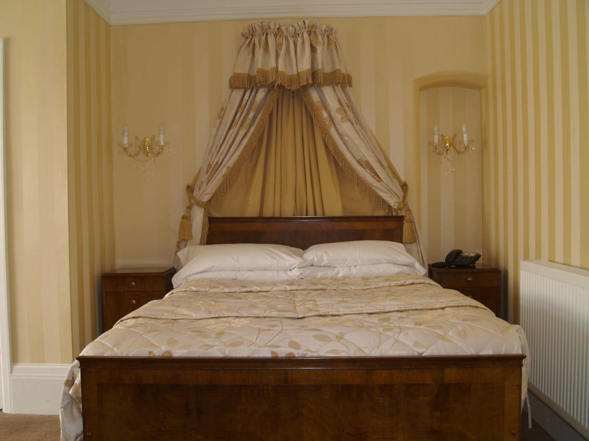 Normanhurst Hotel Sale Exteriér fotografie